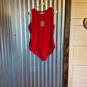 Chic Red Sleeveless Bodysuit